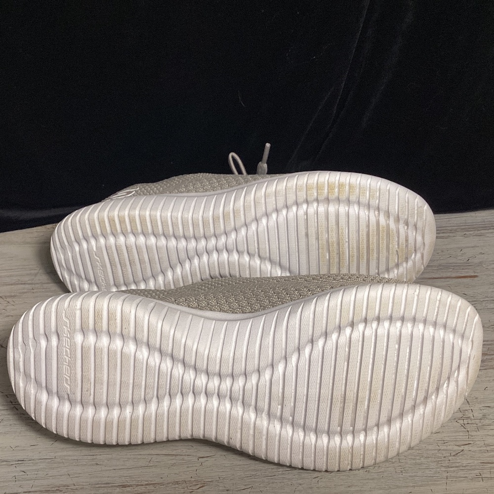 Skechers Women’s Size 7 Memory Foam Air-Cooled Wi… - image 4